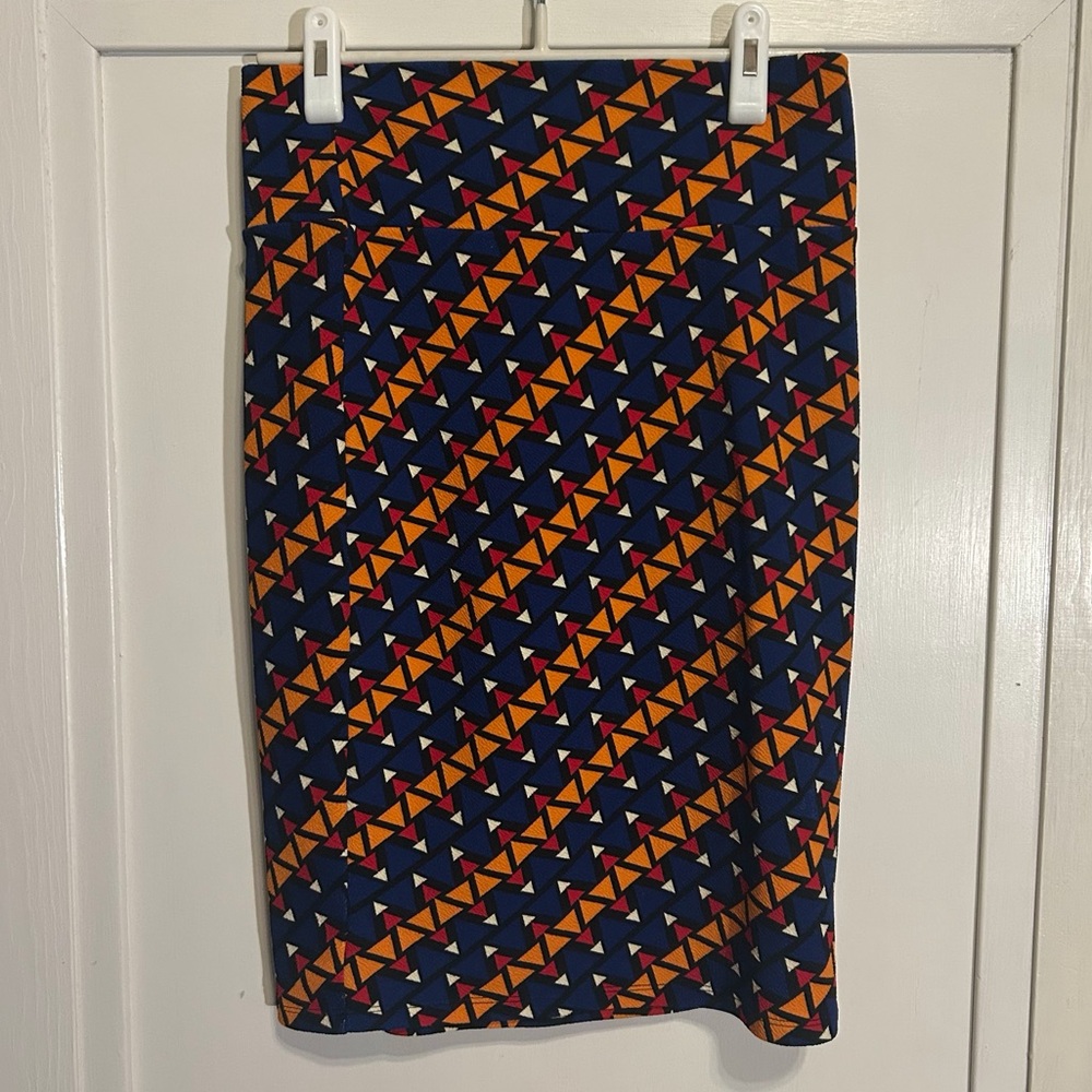 LULAROE Cassie Pencil Skirt Blue-Red-Orange Triangle Pattern stretch band waist